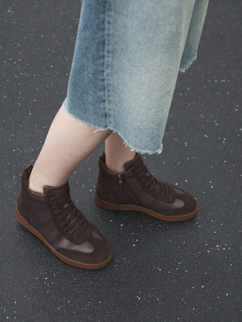 Женские высокие кеды MAISON DAVID, Артикул TMH3075F-1, темно-коричневый | 4705761. Ракурс 6 Женские высокие кеды MAISON DAVID, Артикул TMH3075F-1, темно-коричневый | 4705761. Ракурс 6