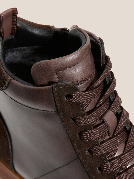 Женские высокие кеды MAISON DAVID, Артикул TMH3075F-1, темно-коричневый | 4705761. Ракурс 3 Женские высокие кеды MAISON DAVID, Артикул TMH3075F-1, темно-коричневый | 4705761. Ракурс 3