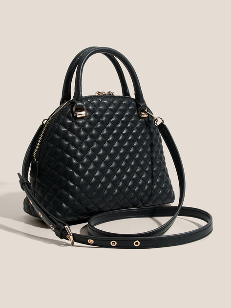 Женская сумка GUESS EVERLEE DOME SATCHEL, Артикул HWEG8679050, черный | 4712661. Ракурс 3 Женская сумка GUESS EVERLEE DOME SATCHEL, Артикул HWEG8679050, черный | 4712661. Ракурс 3