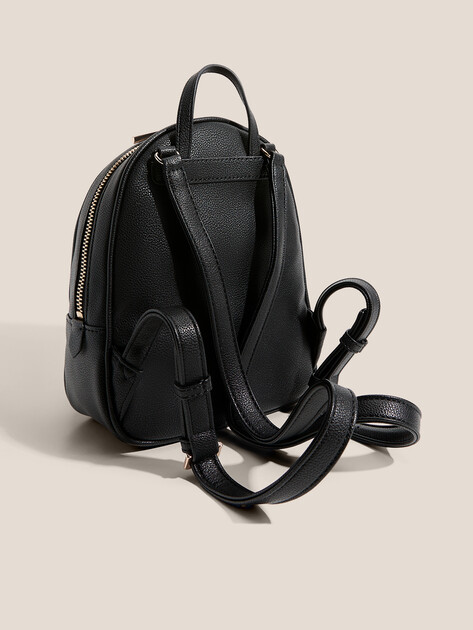 Женский рюкзак GUESS MANHATTAN II BACKPACK, Артикул HWBG7118320, черный | 4712824. Ракурс 3