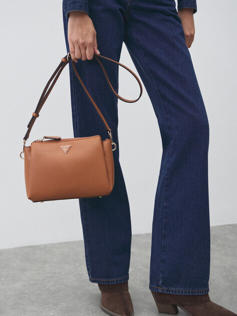 Кросс-боди GUESS NOELLE II TRI COMP CROSSBODY, Артикул HWZG9672120, светло-коричневый | 4713053. Ракурс 5