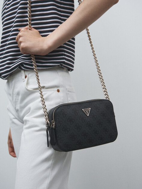 Кросс-боди GUESS NOELLE II CROSSBODY CAMERA, Артикул HWBG9672140, темно-серый | 4713058. Ракурс 5 Кросс-боди GUESS NOELLE II CROSSBODY CAMERA, Артикул HWBG9672140, темно-серый | 4713058. Ракурс 5