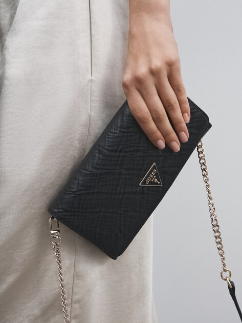 Кросс-боди GUESS NOELLE II XBODY FLAP ORGANIZER, Артикул HWZG9672750, черный | 4713179. Ракурс 5