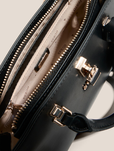 Женская сумка  GUESS QUEENSLAND MINI SATCHEL, Артикул HWVG9655760, черный | 4713237. Ракурс 4