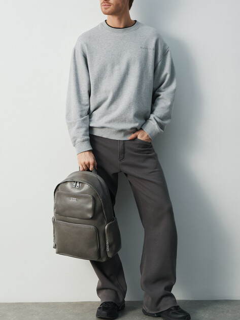 Мужской рюкзак GUESS BOSTON BACKPACK, Артикул HMBOCAP5342, коричнево-серый | 4719927. Ракурс 5