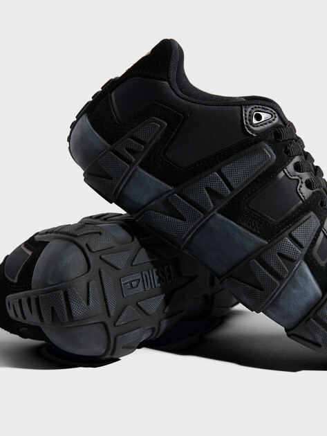 Мужские кроссовки DIESEL GRIFFE, Артикул Y03642, черный | 4765248. Ракурс 3
