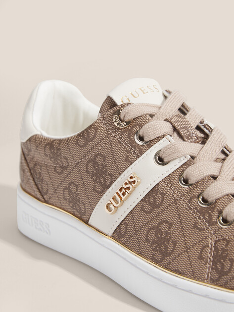 Женские кеды GUESS BRITZ, Артикул FLFBTZFAL12, темно-бежевый | 4766072. Ракурс 3