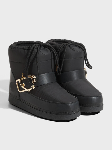 Женские дутики LOVE MOSCHINO SKI BOOT, Артикул JA24432G FW25, черный | 4767583. Ракурс 2