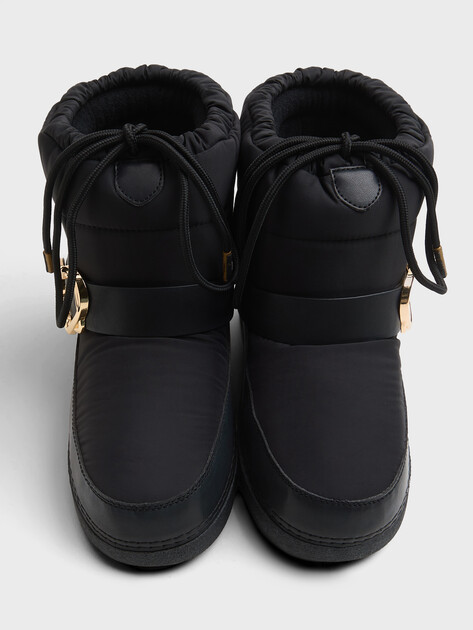 Женские дутики LOVE MOSCHINO SKI BOOT, Артикул JA24432G FW25, черный | 4767583. Ракурс 4