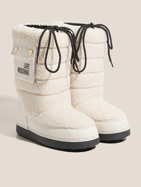 Женские угги LOVE MOSCHINO SKI BOOT, Артикул JA24452G, молочно-белый | 4767807. Ракурс 2