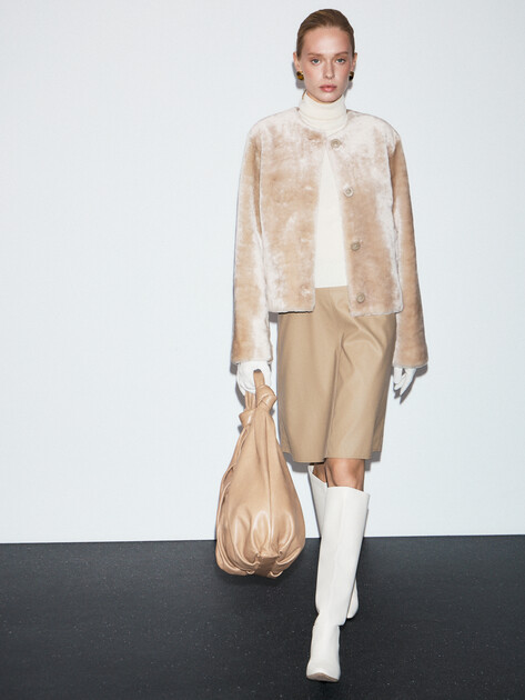 Женский жакет MAISON DAVID, Артикул MAGALI_STR, серовато-бежевый | 4779429. Ракурс 5