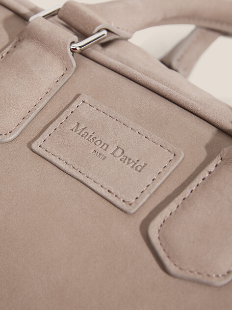 Женская сумка MAISON DAVID, Артикул JADE, серо-бежевый | 4792463. Ракурс 2 Женская сумка MAISON DAVID, Артикул JADE, серо-бежевый | 4792463. Ракурс 2
