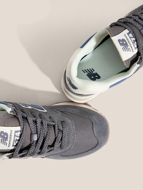 Женские кроссовки NEW BALANCE 574, Артикул WL574, темно-серый | 4795620. Ракурс 3