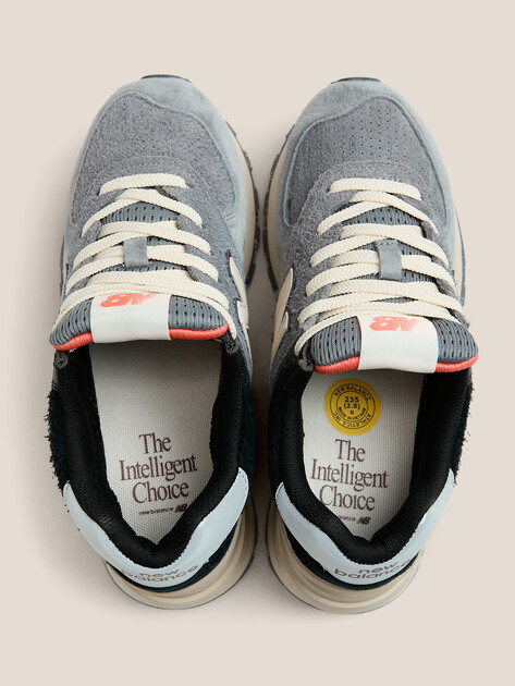 Женские кроссовки NEW BALANCE 574, Артикул U574L, серый | 4795674. Ракурс 4