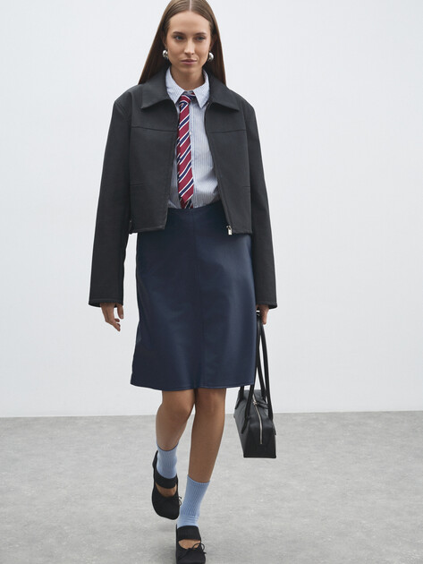 Женская куртка MAISON DAVID, Артикул ROXANE_DR, черный | 4799654. Ракурс 2 Женская куртка MAISON DAVID, Артикул ROXANE_DR, черный | 4799654. Ракурс 2