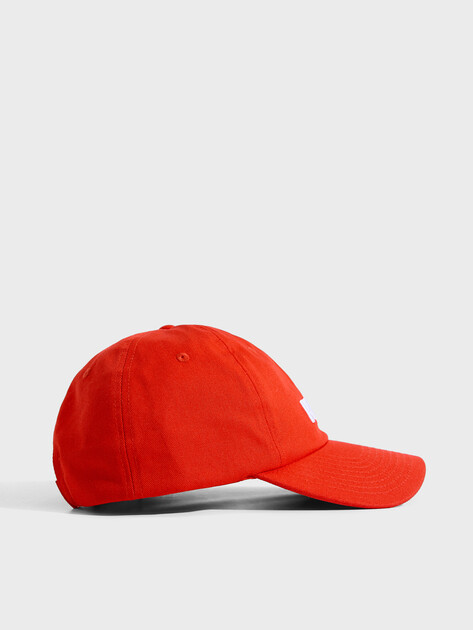 Бейсболка PUMA ESS NO.1 LOGO BB Cap, Артикул 025999, красный | 4802334. Ракурс 3 Бейсболка PUMA ESS NO.1 LOGO BB Cap, Артикул 025999, красный | 4802334. Ракурс 3