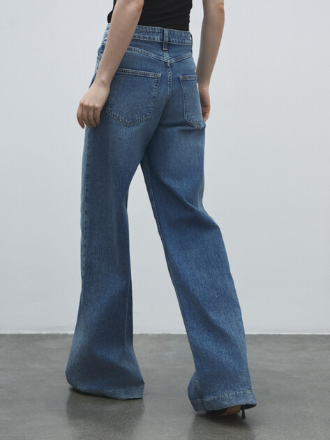 Женские широкие джинсы  GUESS BELLAGIO, Артикул W5YA1CD5QP2, серо-синий | 4803971. Ракурс 4