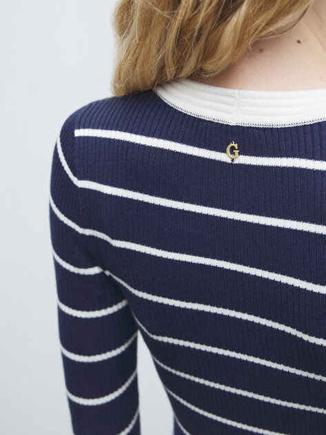 Женское платье GUESS LS VN STRIPED ANDREA MIDI DRS, Артикул W5YK98Z2YK2, синий | 4804071. Ракурс 3 Женское платье GUESS LS VN STRIPED ANDREA MIDI DRS, Артикул W5YK98Z2YK2, синий | 4804071. Ракурс 3