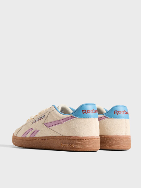 Женские кеды REEBOK CLUB C GROUNDS UK, Артикул CLUB C GROUNDS UK, светло-бежевый | 4806196. Ракурс 5