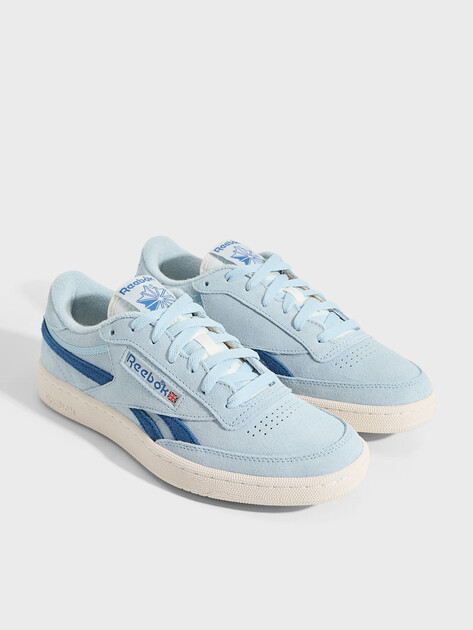 Женские кеды REEBOK CLUB C REVENGE, Артикул CLUB C REVENGE, серо-голубой | 4806243. Ракурс 2