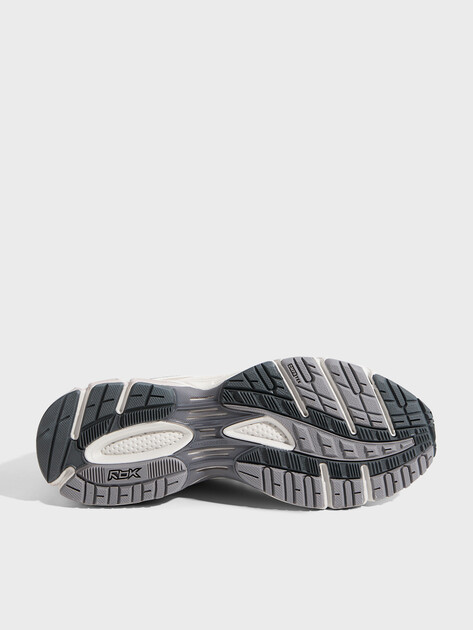 Кроссовки REEBOK PREMIER TRINITY KFS, Артикул PREMIER TRINITY KFS, бежево-серый | 4807270. Ракурс 6