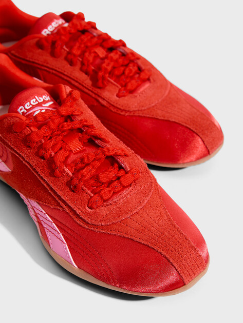 Женские кеды REEBOK ULTRA LO, Артикул ULTRA LO, красный | 4807376. Ракурс 3