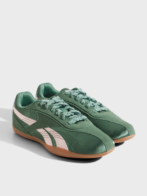 Женские кеды REEBOK ULTRA LO, Артикул ULTRA LO, зеленый | 4807393. Ракурс 2