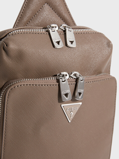 Мужской рюкзак GUESS MILANO CROSSOVER, Артикул HMMISAP5226, серо-коричневый | 4814193. Ракурс 2