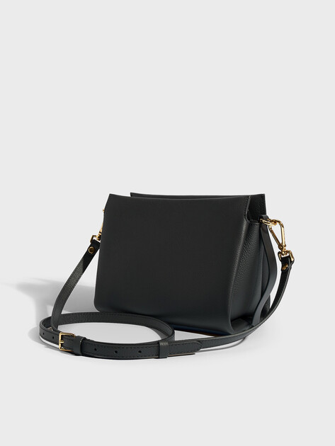 Женская сумка COCCINELLE HANDBAG DOUBLE GRAINY LEATHER, Артикул E1 M50 58 01 01, черный | 4818816. Ракурс 3 Женская сумка COCCINELLE HANDBAG DOUBLE GRAINY LEATHER, Артикул E1 M50 58 01 01, черный | 4818816. Ракурс 3