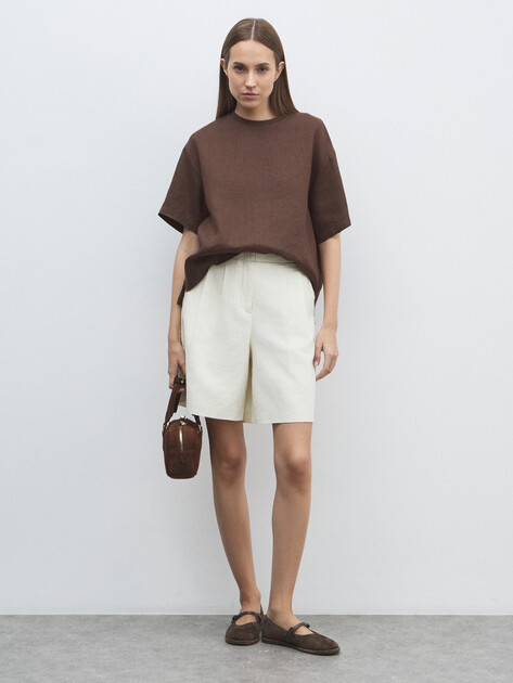 Женские шорты KARL LAGERFELD linen blend shorts, Артикул A2W10015, молочно-белый | 4828865. Ракурс 2