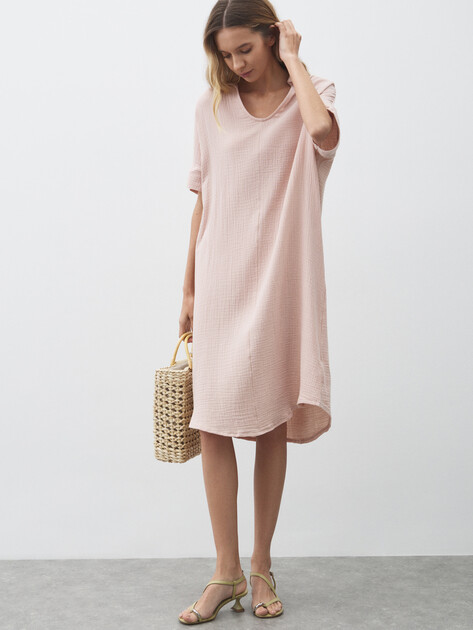 Женское платье из муслина MAISON DAVID, Артикул BLN917, бледно-розовый | 4835839. Ракурс 2