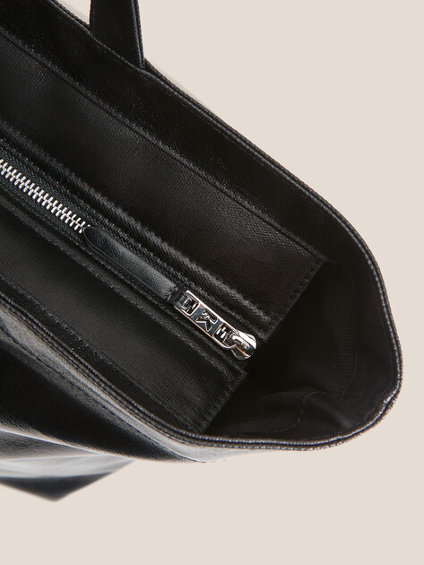 Женская сумка KARL LAGERFELD k/essential coated shopper, Артикул A3W50029, черный | 4848854. Ракурс 2 Женская сумка KARL LAGERFELD k/essential coated shopper, Артикул A3W50029, черный | 4848854. Ракурс 2