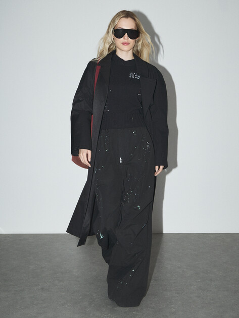 Женский джемпер MM6 MAISON MARGIELA, Артикул S62HL0034, черный | 4853968. Ракурс 5 Женский джемпер MM6 MAISON MARGIELA, Артикул S62HL0034, черный | 4853968. Ракурс 5