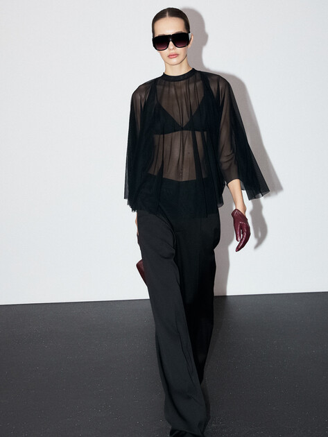 Женская блузка MM6 MAISON MARGIELA, Артикул S62NH0038, черный | 4854235. Ракурс 5