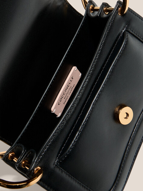 Женская сумка  COCCINELLE HANDBAG CALF SMOOTH LEATHER, Артикул E1 SSK 18 04 01, черный | 4854355. Ракурс 4