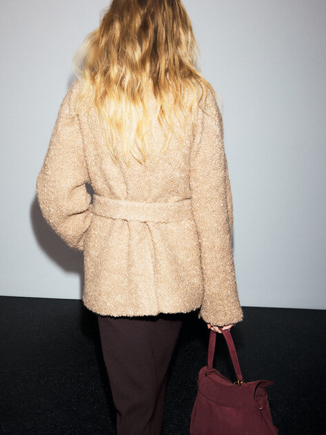 Женское полупальто MAISON DAVID, Артикул LOURDES_ALPACO, бежевый | 4855433. Ракурс 4