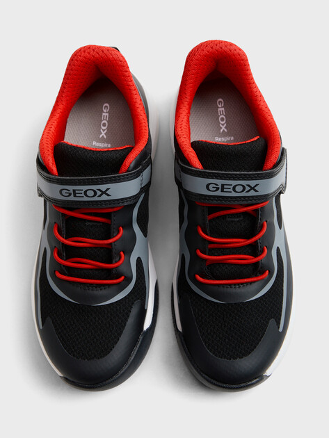 Детские кроссовки GEOX J PRO-RAN BOY, Артикул J65P7F, черный | 4857984. Ракурс 4