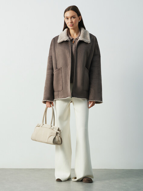 Женская дубленка  MAISON DAVID, Артикул ODRI_SDF-S, коричнево-серый | 4858103. Ракурс 2