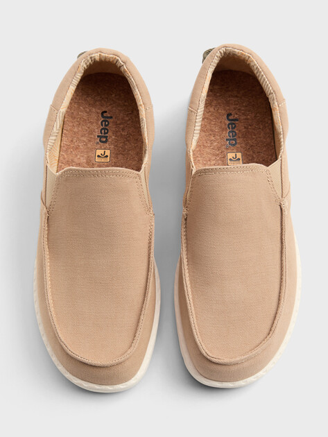 Мужские слипоны JEEP SAMOA SLIP ON CVS, Артикул JM61112A, бежевый | 4861364. Ракурс 4 Мужские слипоны JEEP SAMOA SLIP ON CVS, Артикул JM61112A, бежевый | 4861364. Ракурс 4