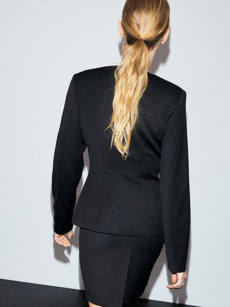 Женский жакет LUMIQUE, Артикул I0048, черный | 4863668. Ракурс 4