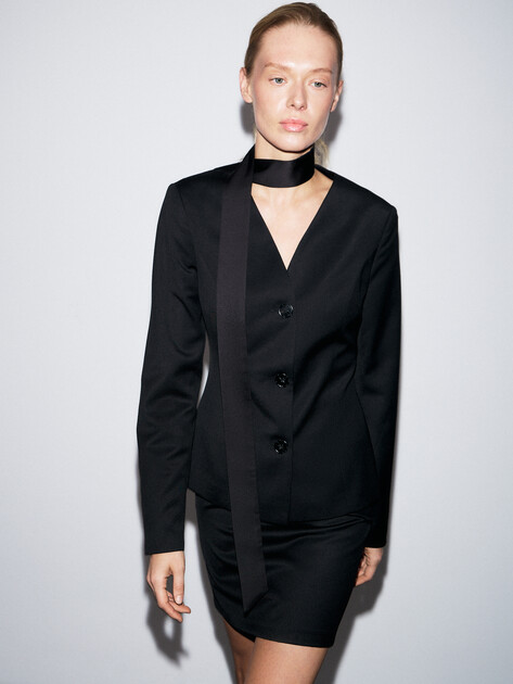 Женский жакет LUMIQUE, Артикул I0048, черный | 4863668. Ракурс 5