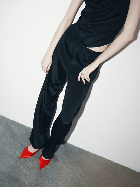 Женские прямые брюки  LUMIQUE, Артикул YYHZS02, черный | 4874793. Ракурс 7