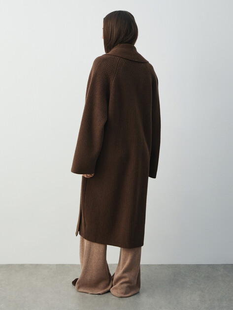 Женский кардиган MAISON DAVID, Артикул ML-KN136005, темно-коричневый | 4880963. Ракурс 4 Женский кардиган MAISON DAVID, Артикул ML-KN136005, темно-коричневый | 4880963. Ракурс 4