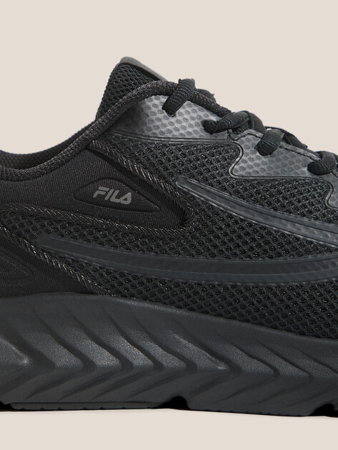 Мужские кроссовки FILA MEGALITE 7.0 M, Артикул MEGALITE 7.0 M, черный | 4882751. Ракурс 3