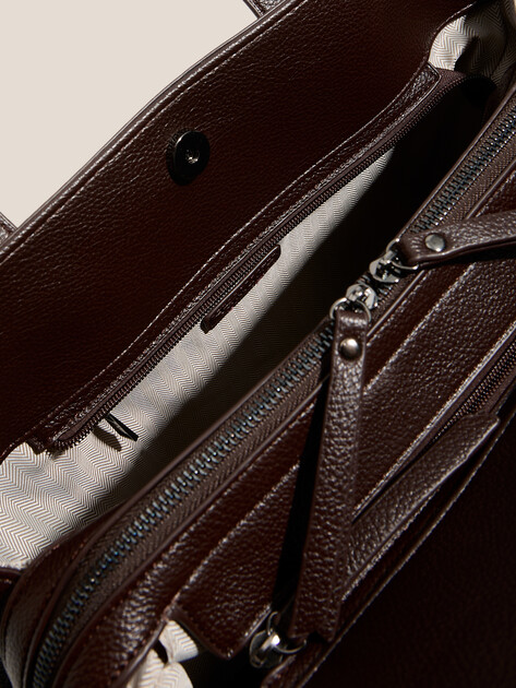 Женский тоут TAMARIS, Артикул 20102 (K), темно-коричневый | 4883616. Ракурс 4 Женский тоут TAMARIS, Артикул 20102 (K), темно-коричневый | 4883616. Ракурс 4