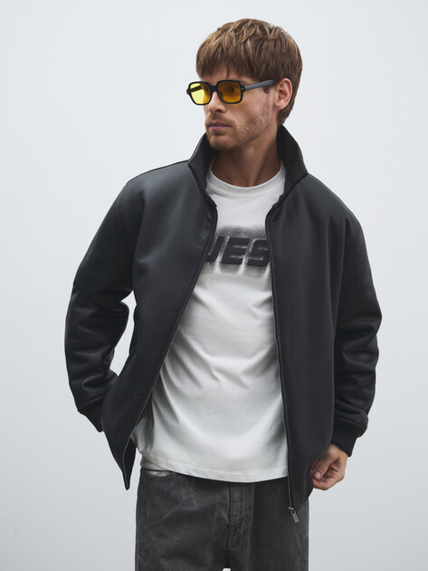 Мужская футболка GUESS ASCANIO CN T-SHIRT, Артикул Z5YI12I3Z14, белый | 4891127. Ракурс 5 Мужская футболка GUESS ASCANIO CN T-SHIRT, Артикул Z5YI12I3Z14, белый | 4891127. Ракурс 5