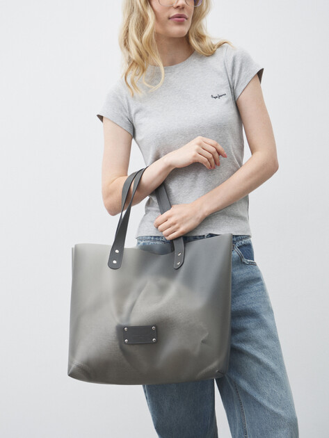 Женский шоппер MAISON DAVID, Артикул MARGO, серый | 4895699. Ракурс 5 Женский шоппер MAISON DAVID, Артикул MARGO, серый | 4895699. Ракурс 5