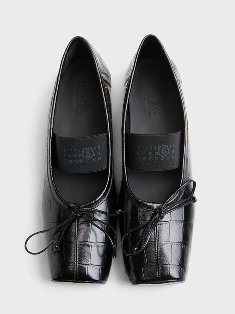 Женские балетки мэри-джейн MM6 MAISON MARGIELA BALLET SHOE, Артикул S59WZ0103, черный | 4898811. Ракурс 4