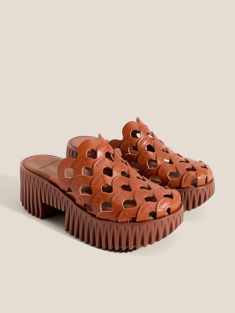 Сабо 4CCCCEES Plia Wave, Артикул Plia Wave, светло-коричневый | 4899027. Ракурс 2