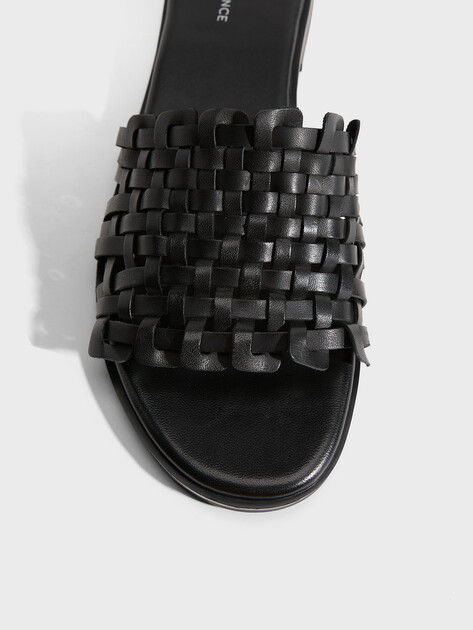 Женские шлепанцы TENDANCE, Артикул GLC7864-01, черный | 4903666. Ракурс 3 Женские шлепанцы TENDANCE, Артикул GLC7864-01, черный | 4903666. Ракурс 3